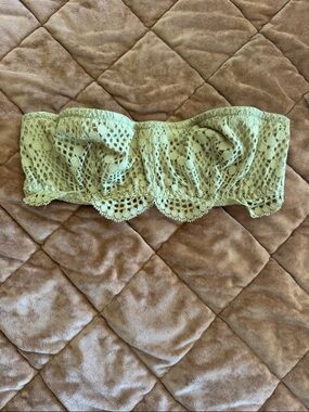 Victoria Secret Lace Strapless Bandeau Top in Chartreuse Green